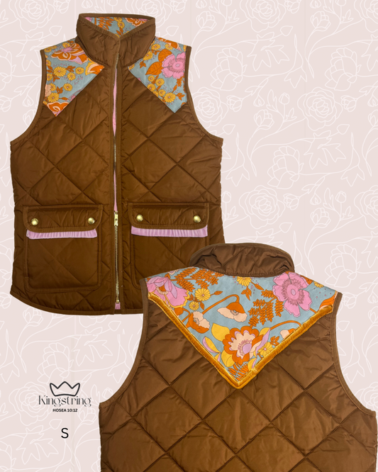 #438 Vintage Flowers Velvet